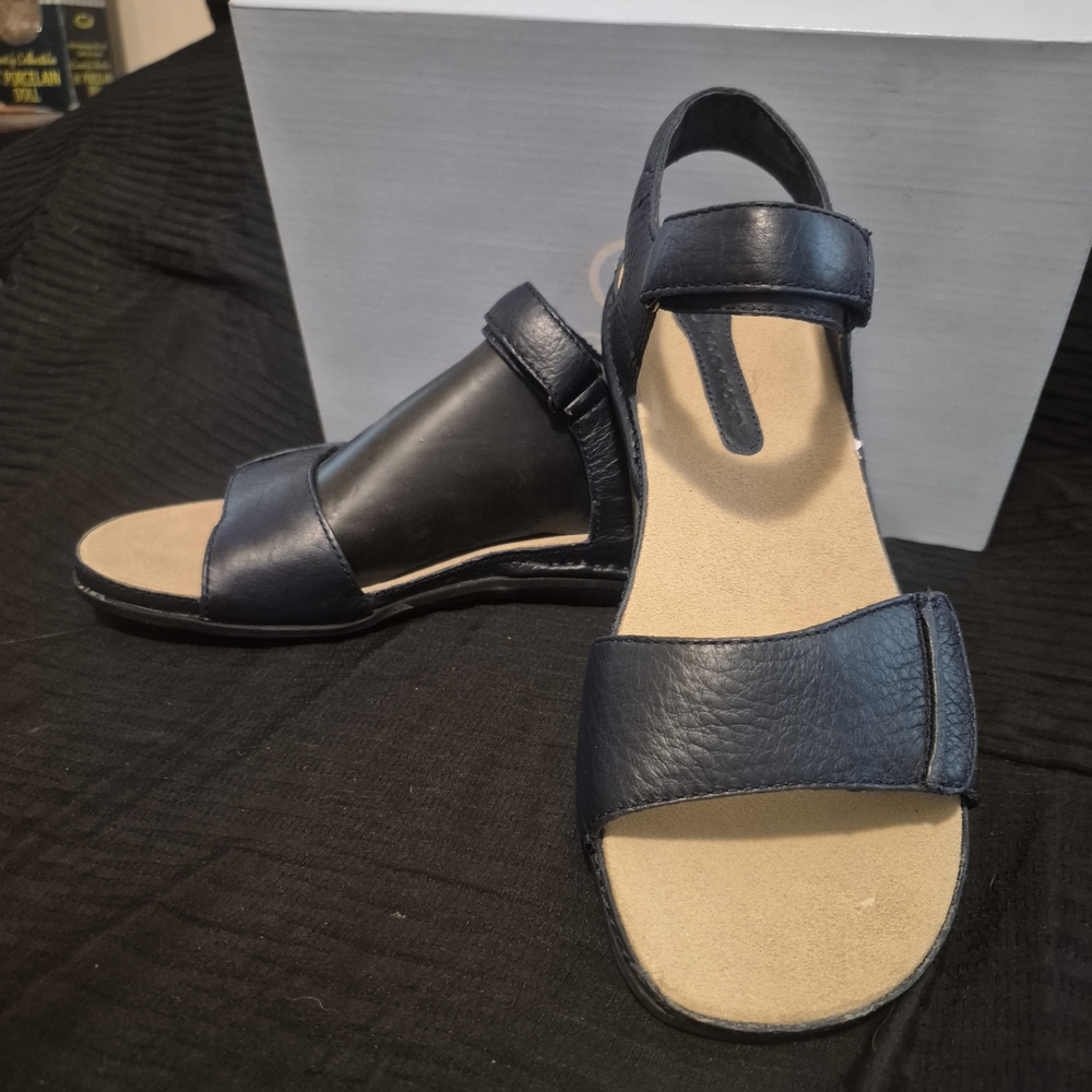 Rockport Navy Leather Sandals